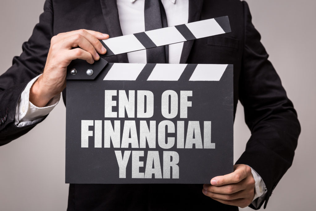 5 money saving tips you can use before & after the financial year end